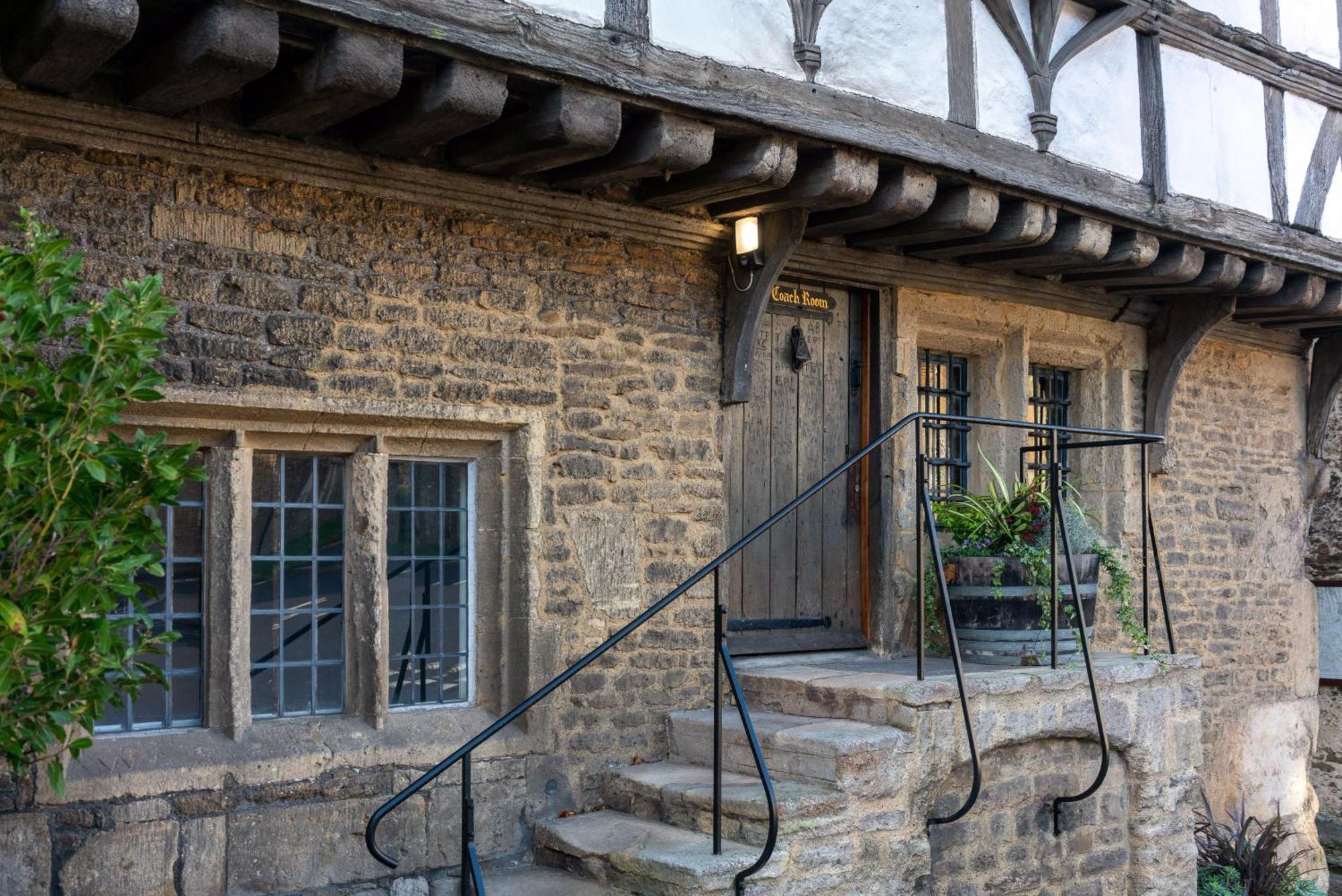 The George Inn & Plaine Norton St Philip Luaran gambar